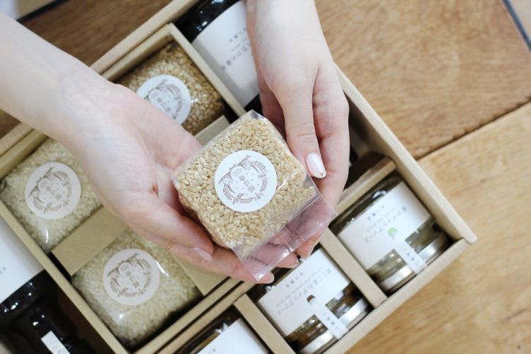 大米禮盒設(shè)計(jì)