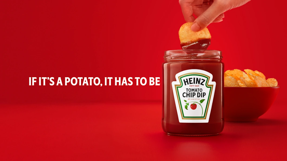 番茄醬包裝設(shè)計(jì)創(chuàng)意：亨氏想讓你把薯片蘸在番茄醬里